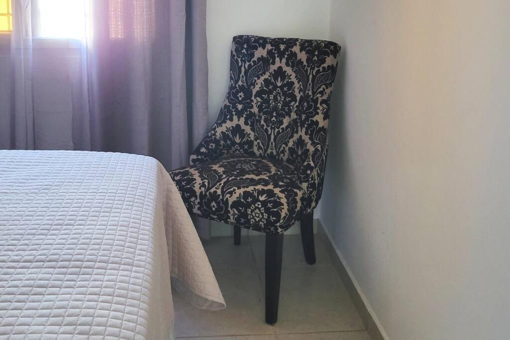 Villa Linda, cerca de todo, parqueo, patio, netflix La Ceiba Exterior foto